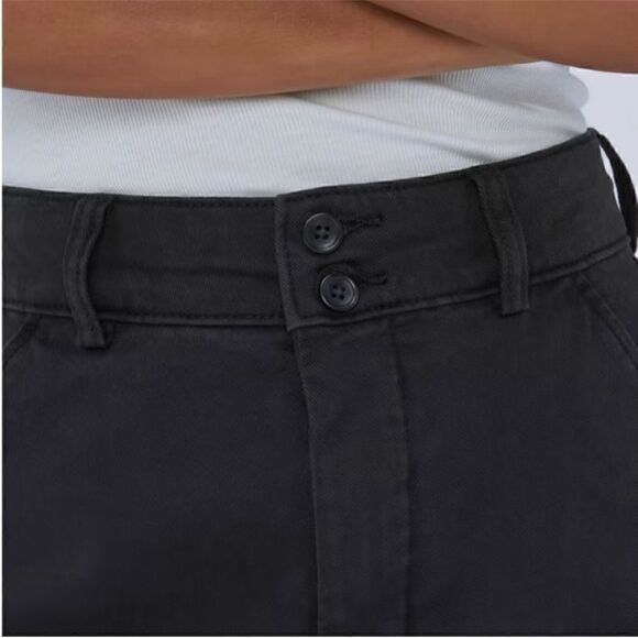 NWT Everlane The Organic Wide-Leg Pant in Black
Size 00 - Picture 10 of 12